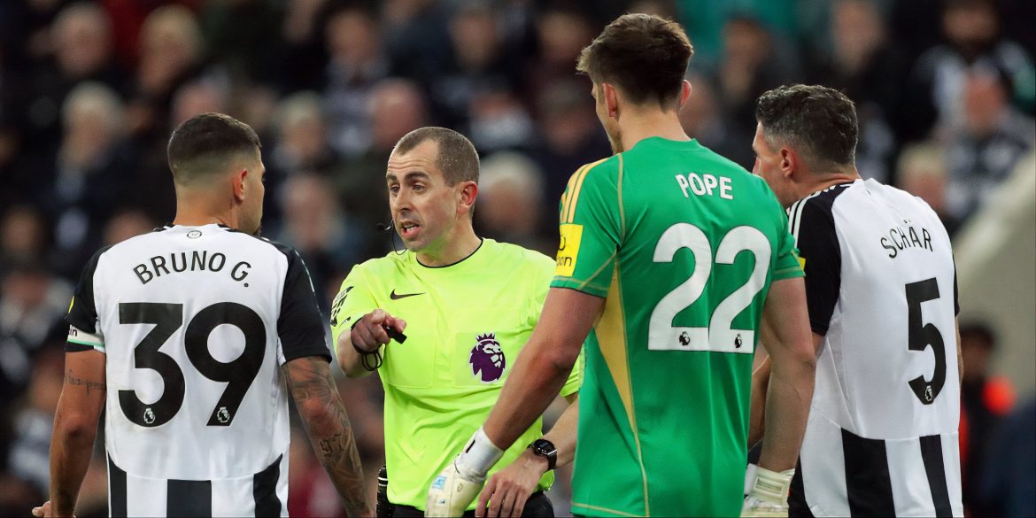 Newcastle's "true legend" looks like he's on borrowed time under Howe