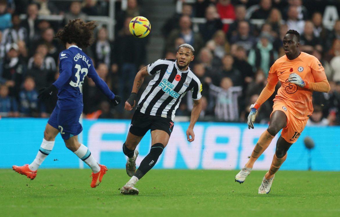 Newcastle: Joelinton should be at the WC