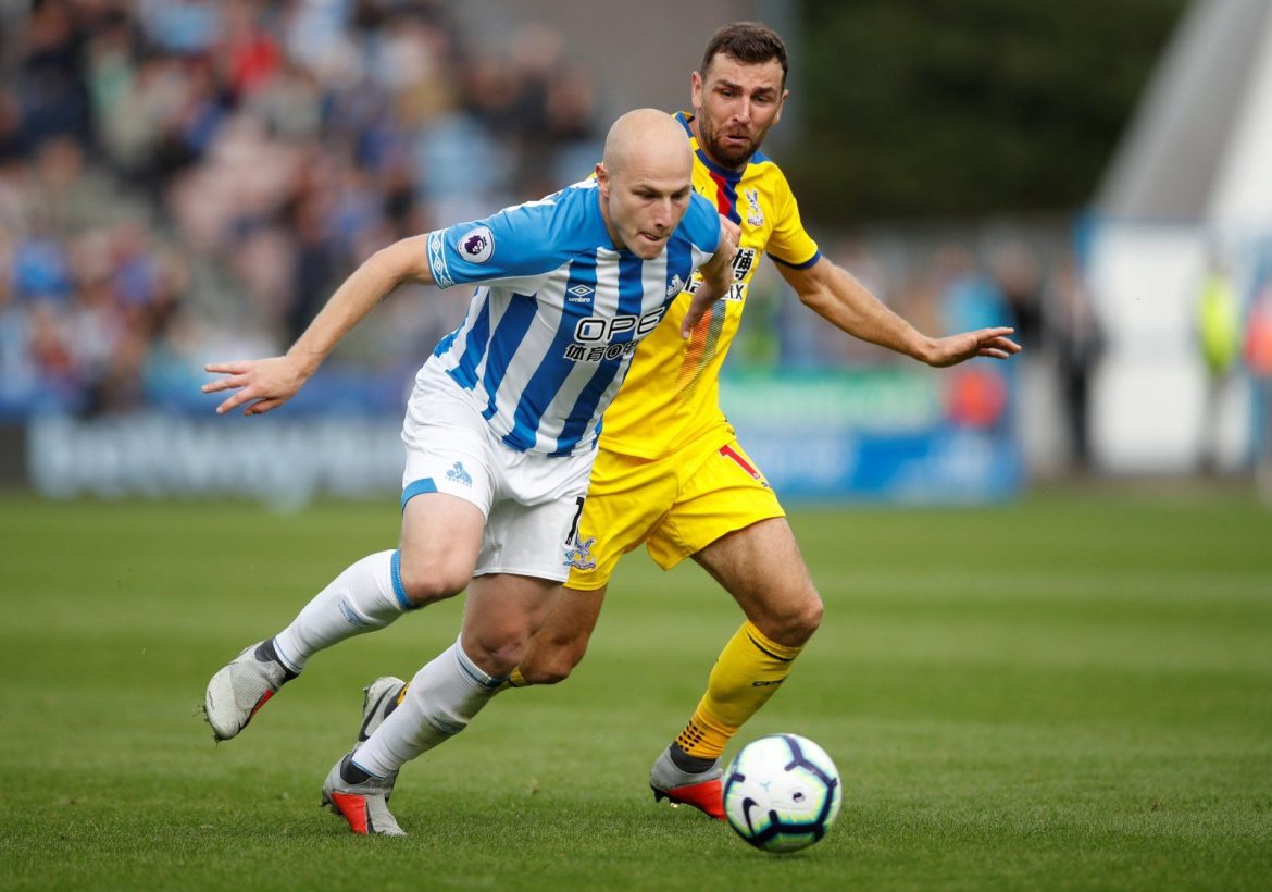 Steve Howey urges Aaron Mooy to seek Celtic move