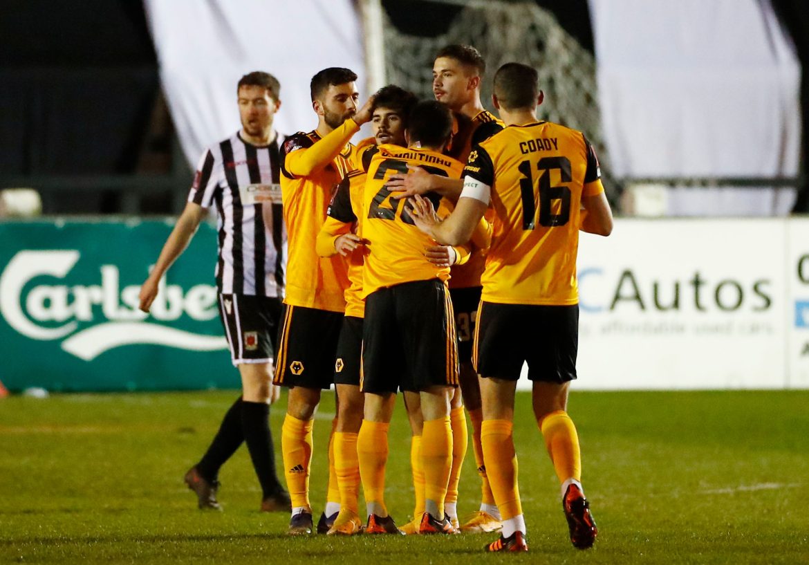 Chorley 0-1 Wolves: Cutrone lets Nuno down again